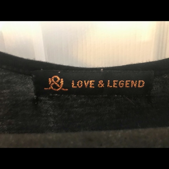 Faux leather tank - Picture 3 of 3